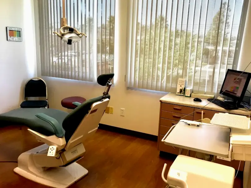 La Mesa SmileHaven Dental Center: Stephen Chan, DMD