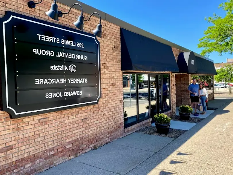 Shakopee Kuhr Dental Group