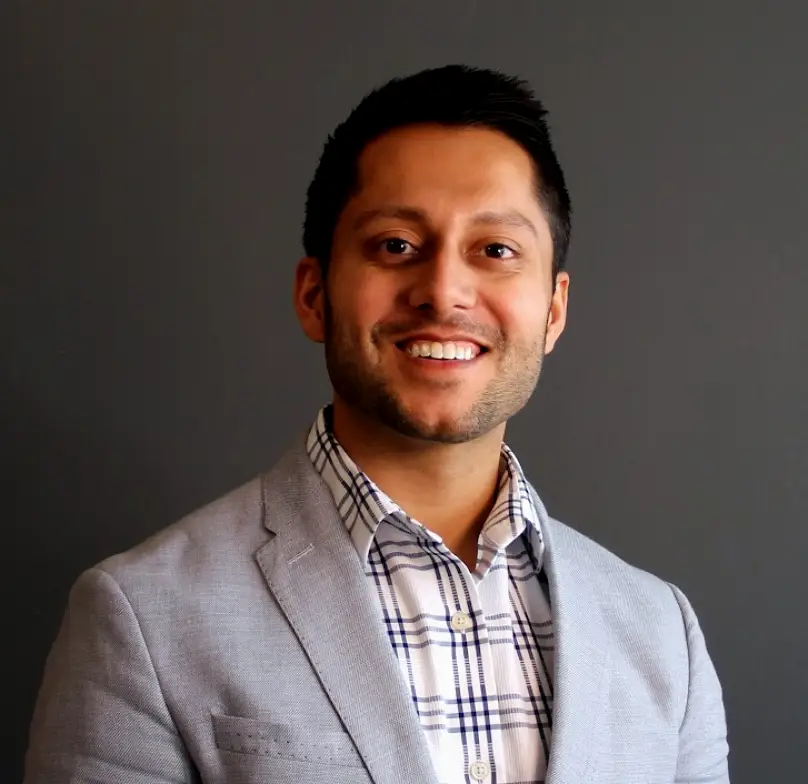 Elk Grove Village Elk Grove Smile Center: Vishal Advani, DDS