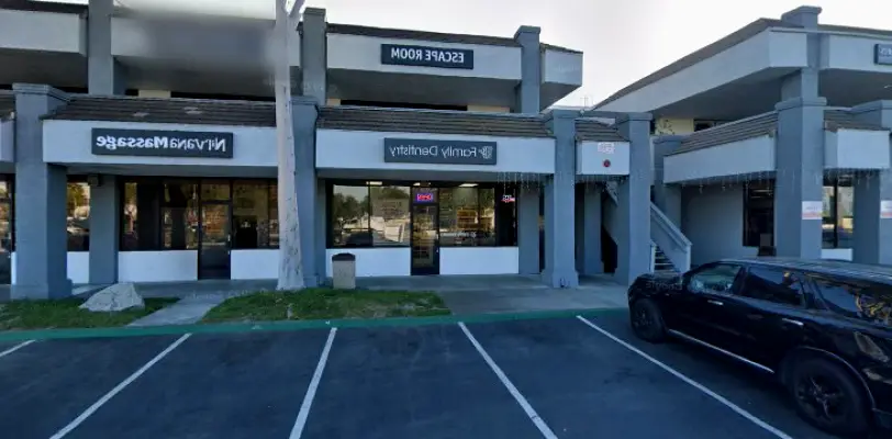 Los Alamitos Dr. Gamal Tewfik, DDS.