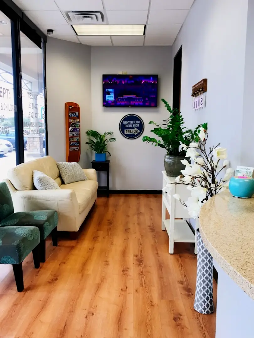 Yorktown Crossing Hermosa Dental of Bear Creek/Copperfield