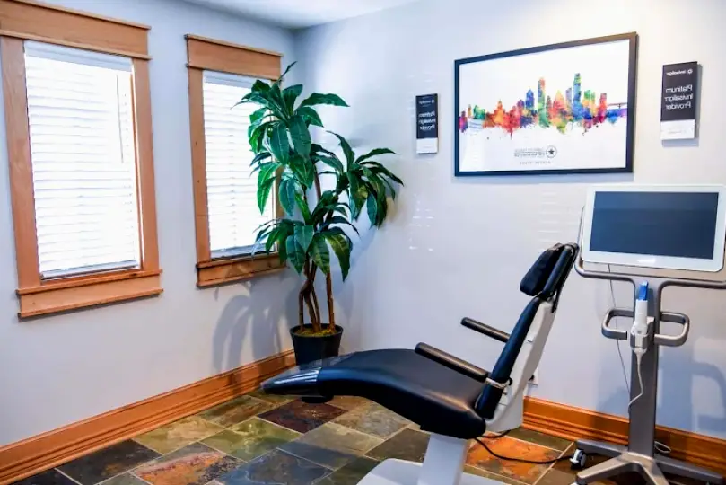  Austin Tomblyn Family Orthodontics
