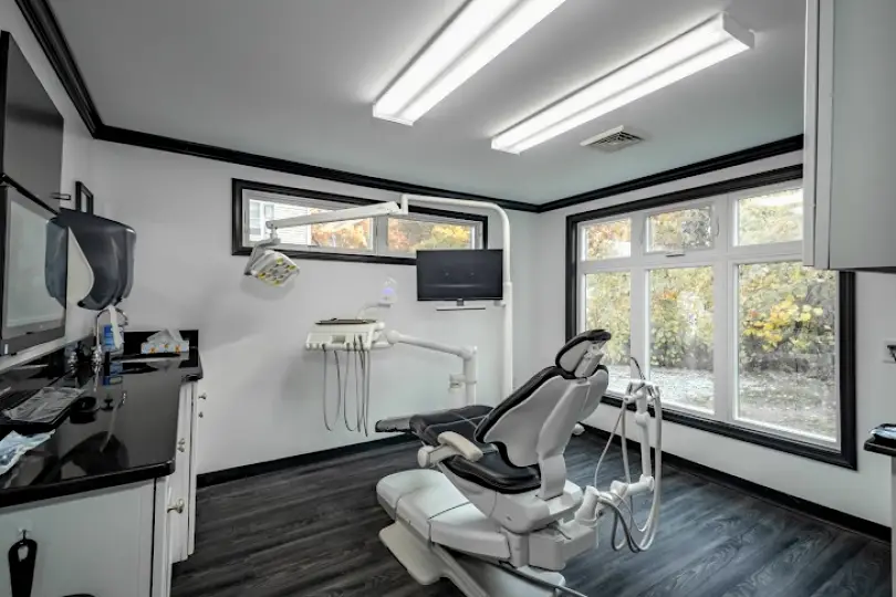  Salisbury Dental Esthetics