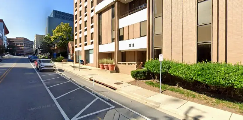Silver Spring Dr. Holly H. Ho, DDS