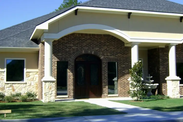  Magnolia Gary Squyres DDS PA