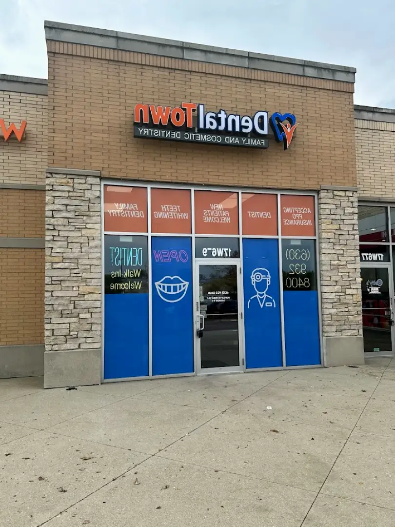 Oakbrook Terrace Dental Town & Braces