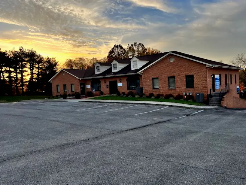 Rocky Mount Roanoke Valley Orthodontics: David L Jones, DDS