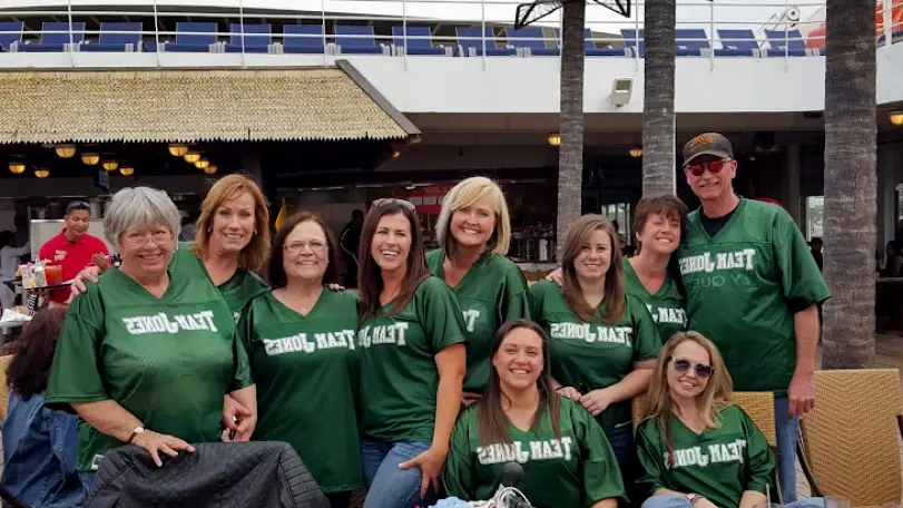 Tehachapi Old Towne Dental: Jones Michael B DDS