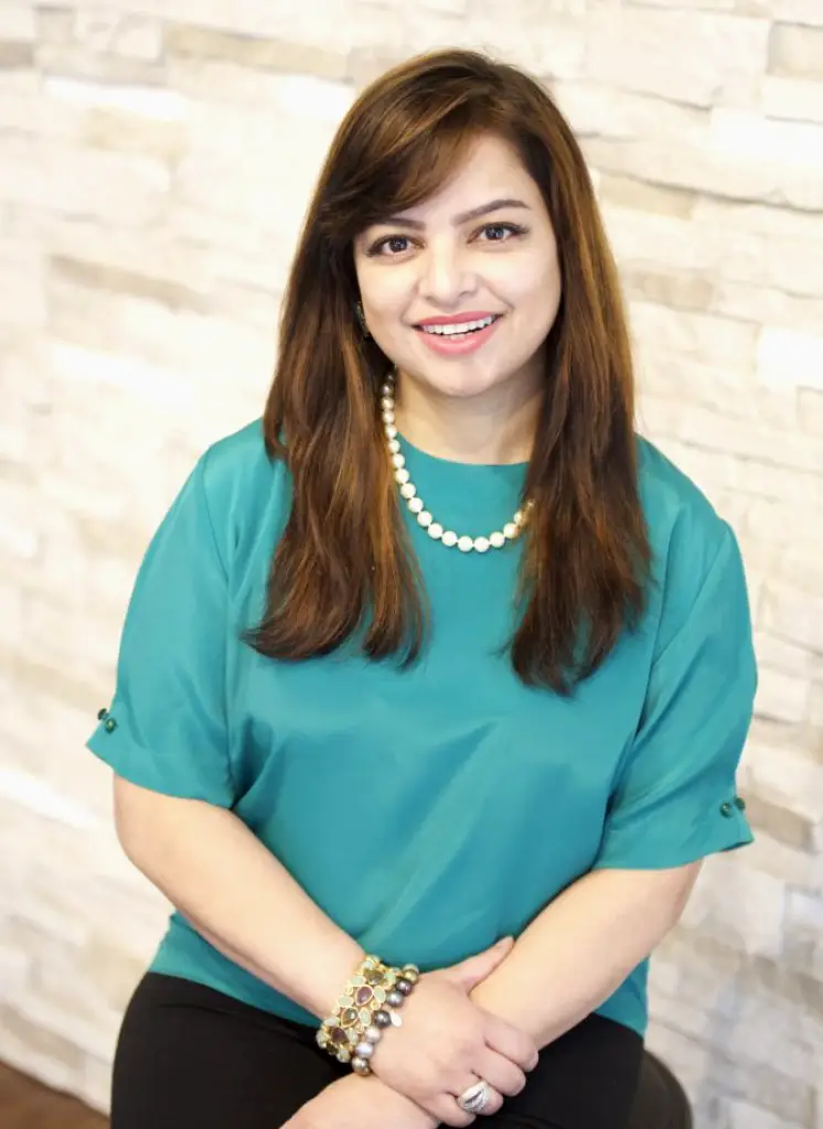 Dr Pooja Banga DMD/Dentist Westerville