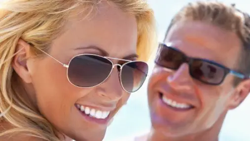 Media Dentistry / Dr. Katerina Sioutis DMD