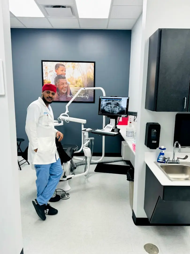 Roanoke Affordable Dentures & Implants