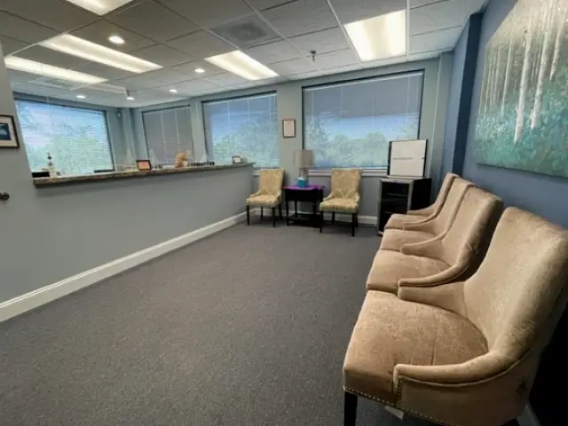  Behnaz Yalda, DMD – Gaithersburg Perio & Implants