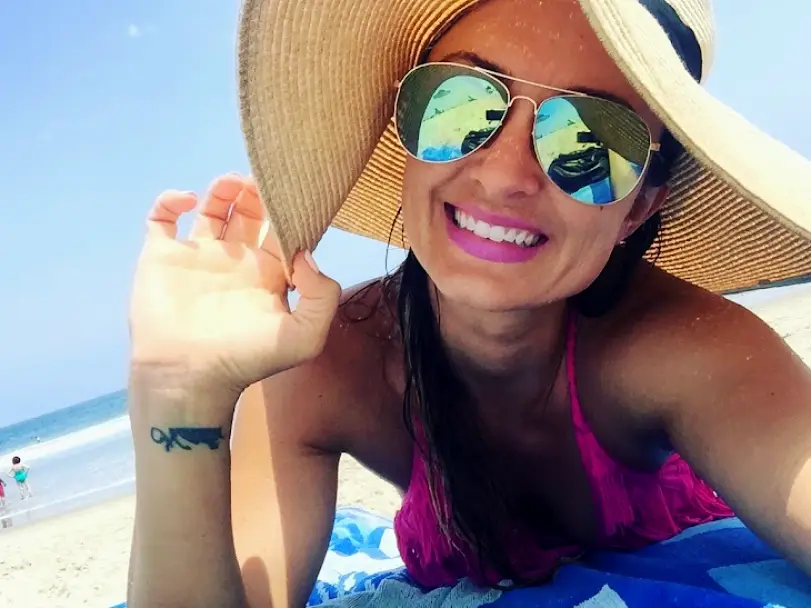  Beverly Hills Unforgettable Smile