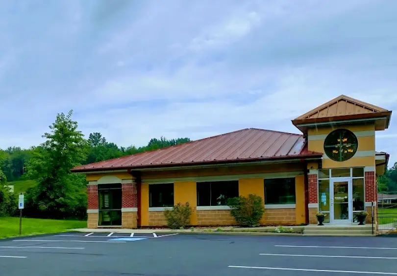  Greensburg Lane Center for Advanced Dentistry