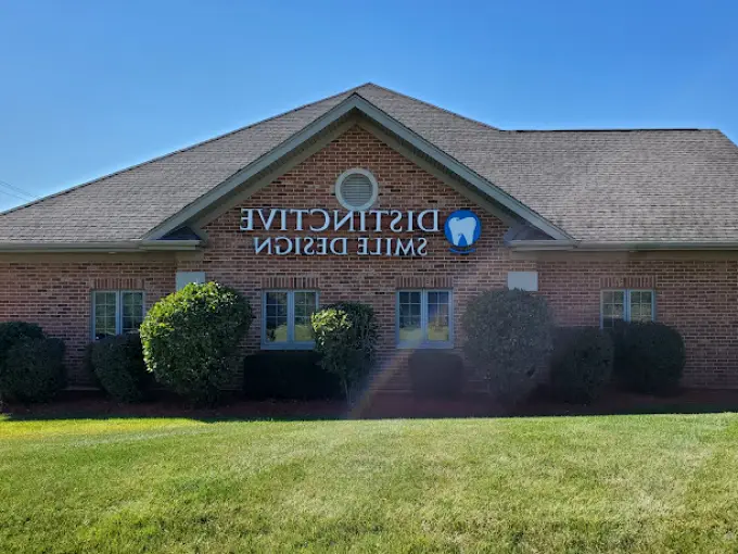 Orland Park Distinctive Smile Design