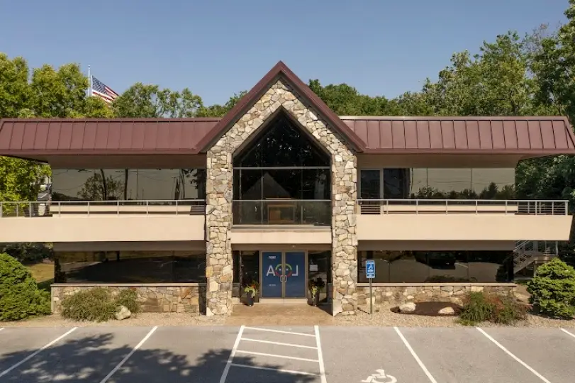 LOA Orthodontics (Lancaster)