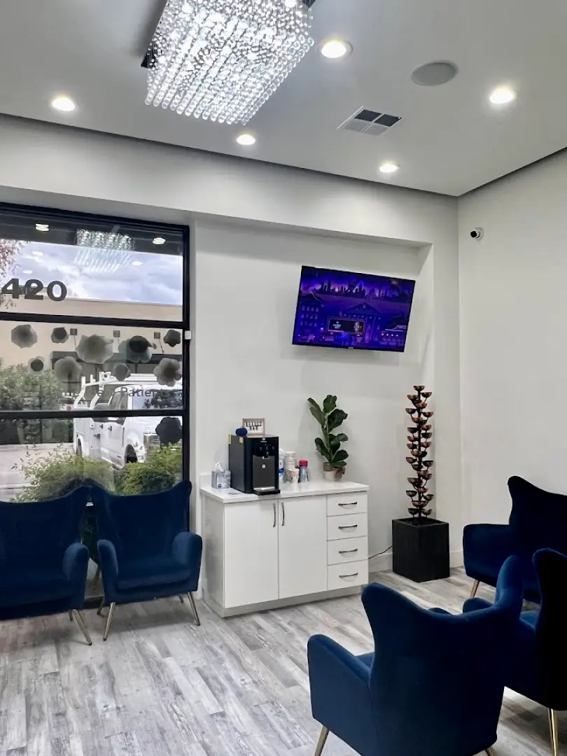 Modesto Divine Dental Studio of Ceres