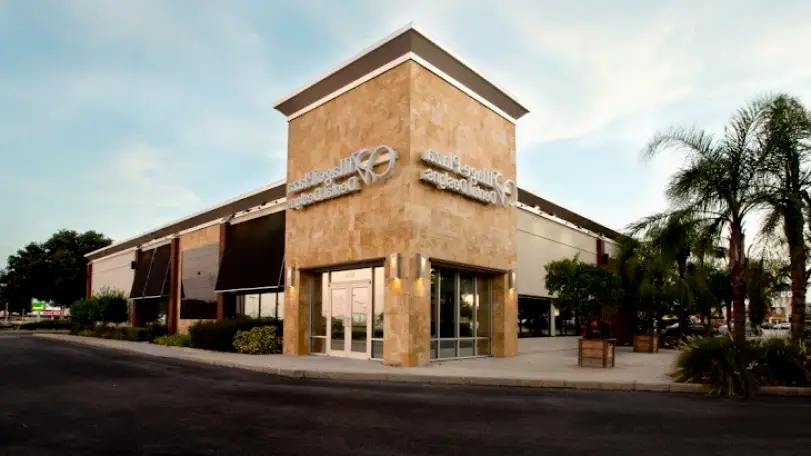 Lakeland Village Plaza Dental Designs