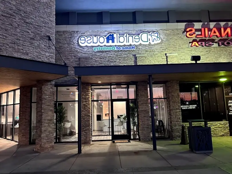  Farmington Hills Dental House West Bloomfield