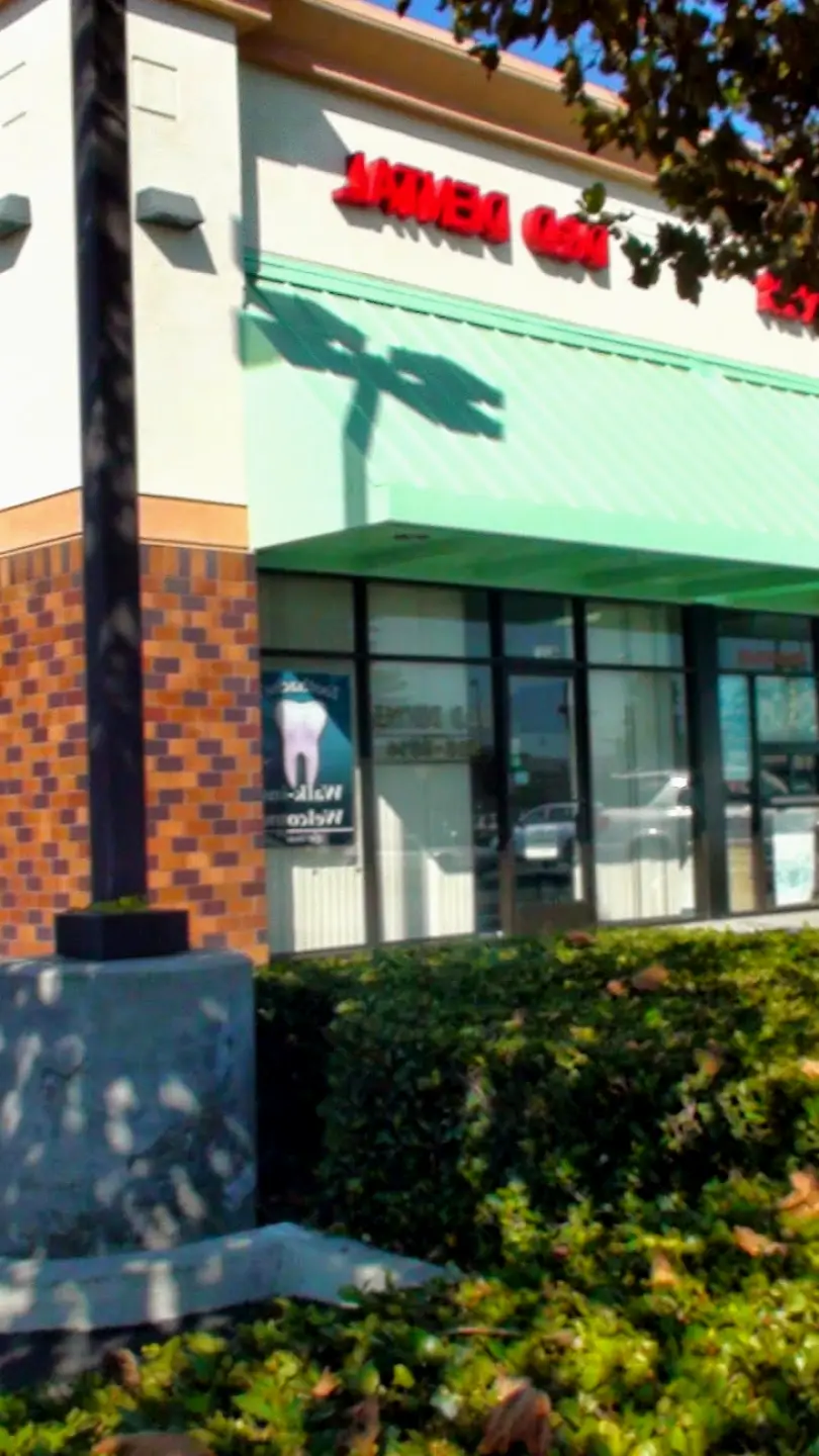Lakewood D & D Dental
