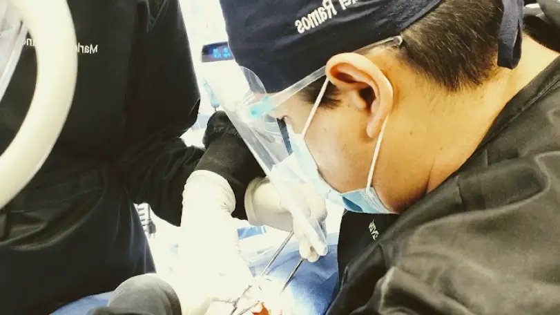 Nuevo Progreso Dr. Israel Ramos - Dental implants in Mexico