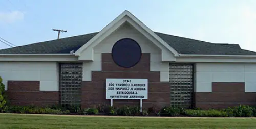 Canton Rhonda F. Company DDS Andrea M. Company DDS & Associates General Dentistry