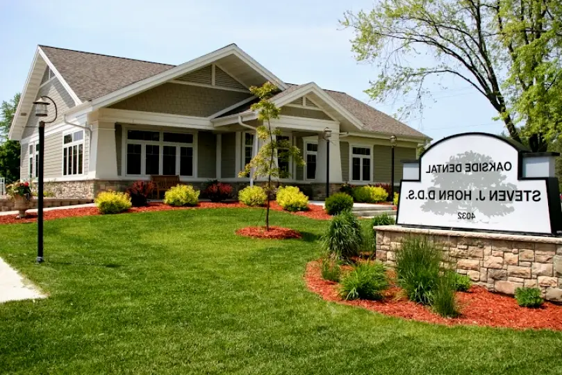 Menominee Steven J Horn DDS: Oakside Dental PC