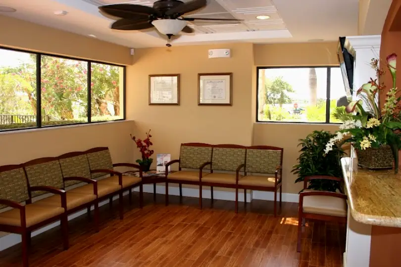 Palm City Dr. Rene Aviles