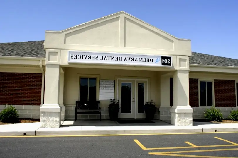  Salisbury Dr. Leigh Auchey, DDS