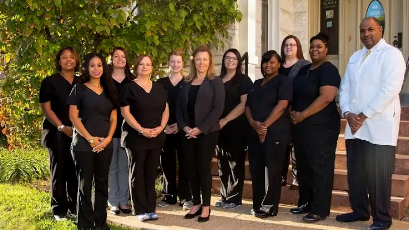 St. Louis Dr. Eric J Aubert, DMD