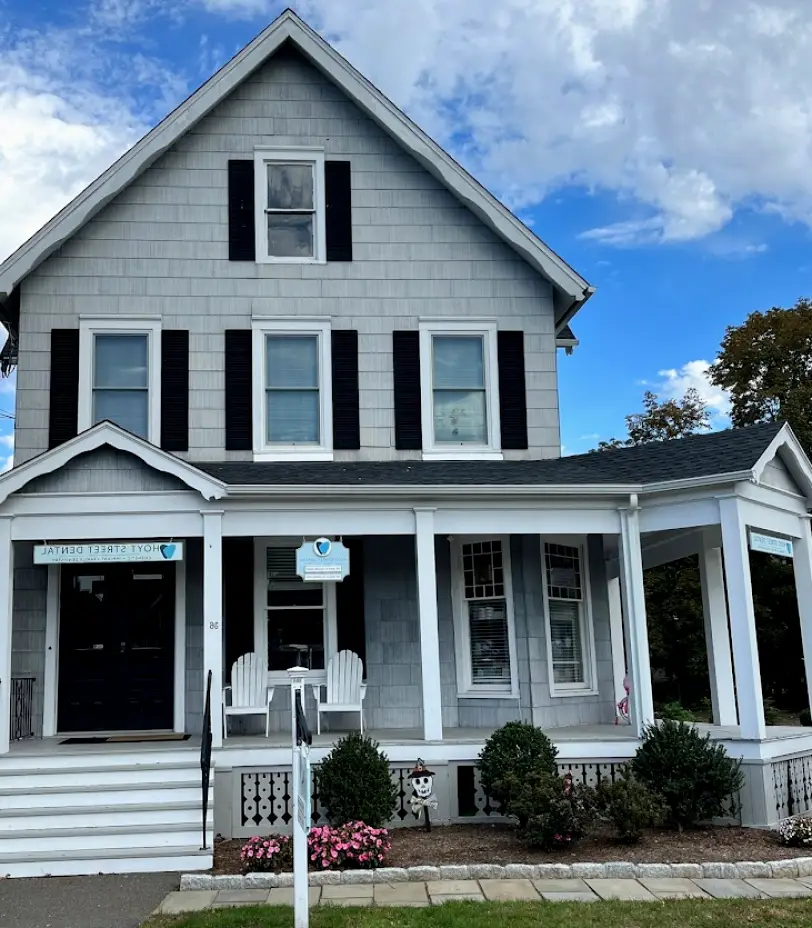 Stamford Hoyt Street Dental - Dr. Eric E. Navok DMD - Implant, Emergency, Sedation Dentistry