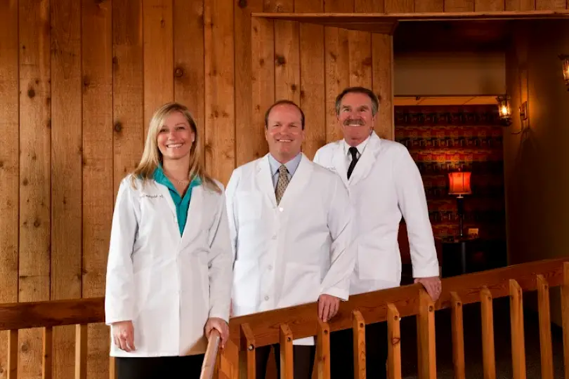 Kingsport Guest Dentistry: Guest Cheston B DMD, Guest Meaghan E DMD