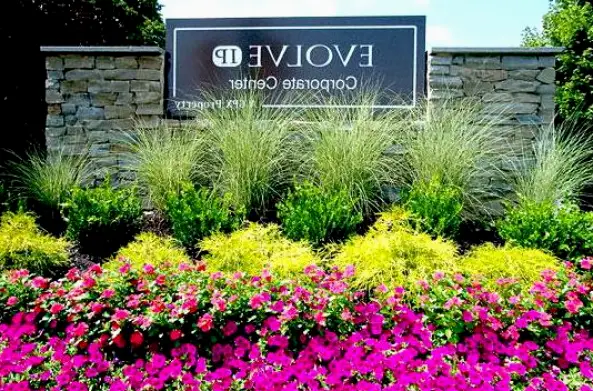 Wayne Dr. Steven R. Hart, DDS Devon Dental Associates