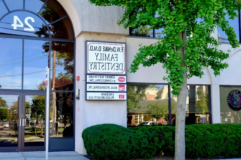 Emerson DeNike Dental