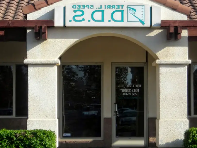  Elk Grove Terri L Speed DDS