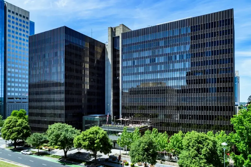 Sacramento Downtown Plaza Dental Offices