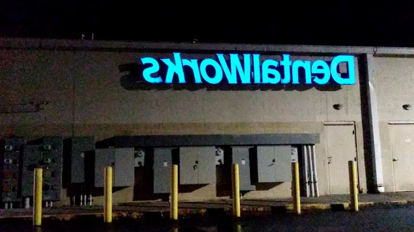 Salisbury Dental Works: Rivers Andrew DDS