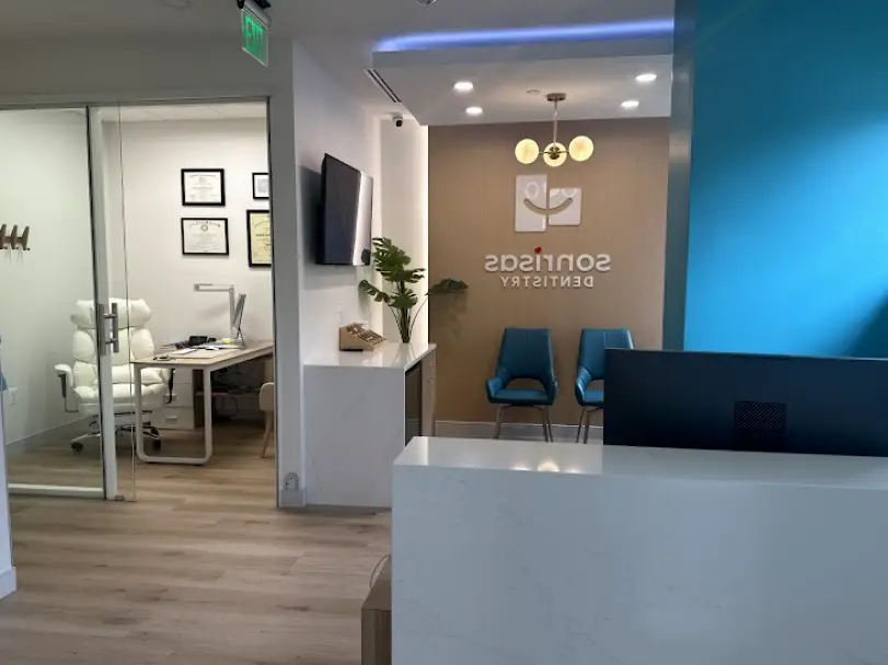 Woodbridge Sonrisas Dentistry