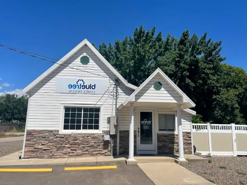 Bluetree Family Dental - Clearfield