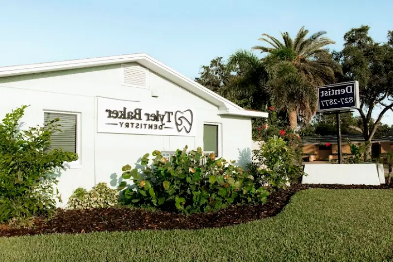  Largo Tyler Baker Dentistry