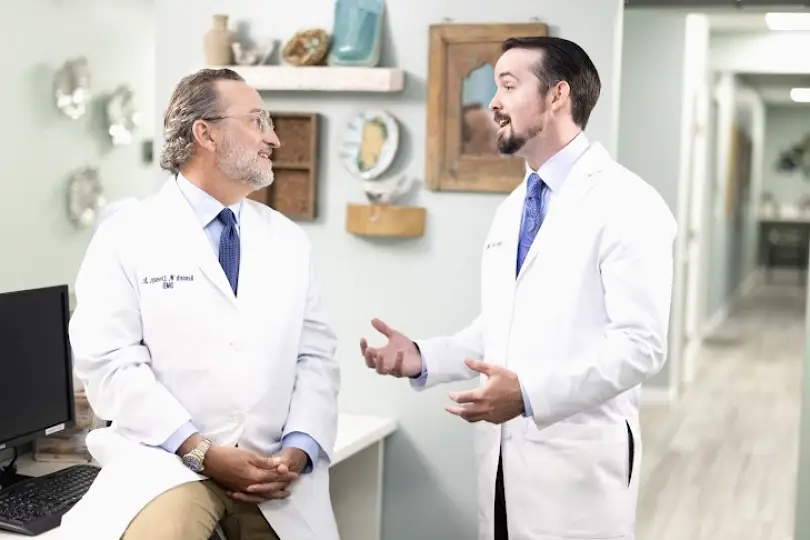  Louisville Innovative Oral Surgery & Dental Implant Studio