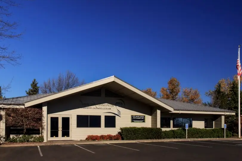 Medford Associates for Oral & Maxillofacial Surgery