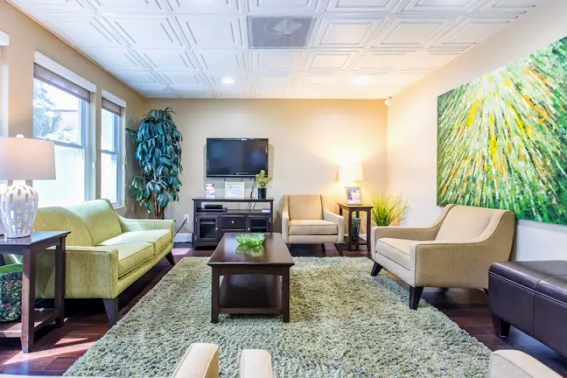Englewood Harbour Dental Care - University Blvd