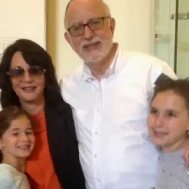 Kew Gardens Hills Zev Maybruch, D.D.S.