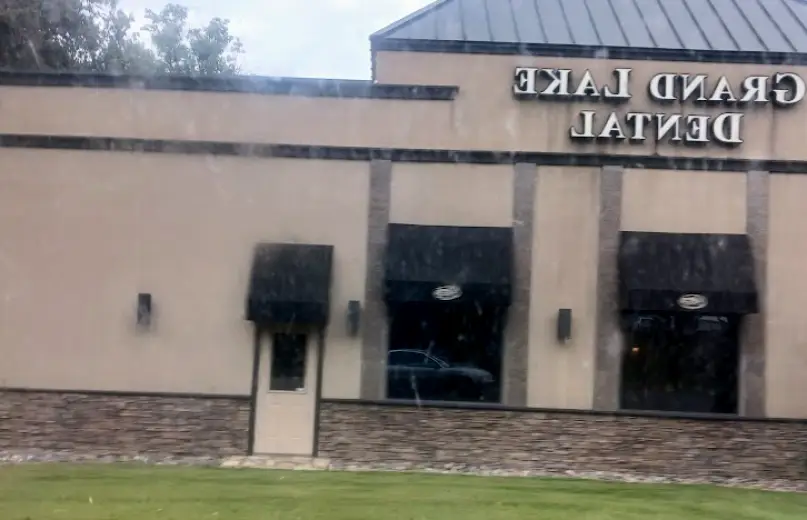 Grove Grand Lake Dental