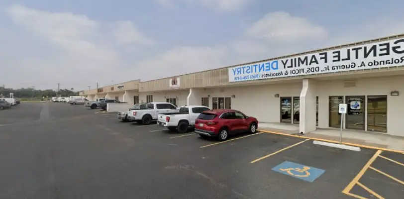 Laredo Dr. Jovannelly Zaragoza, DDS
