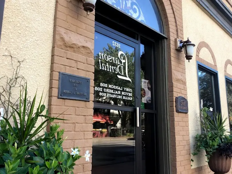 Minneapolis Larson Dental