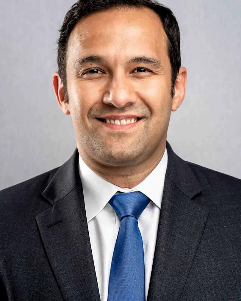 Reston Amir Naimi, DDS