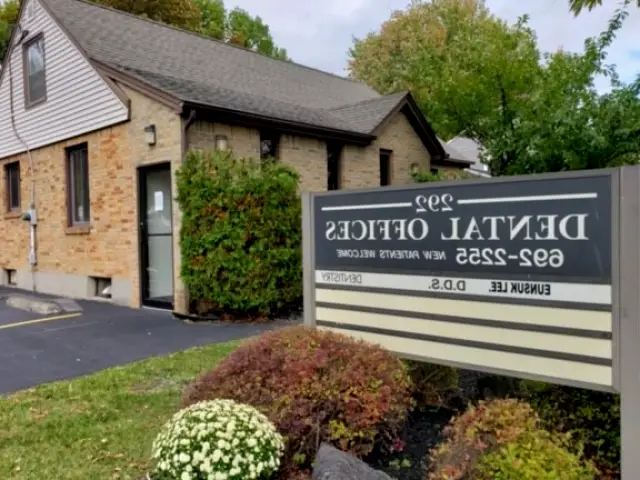 North Tonawanda Smiles Dentistry - Dr Eunsuk Lee