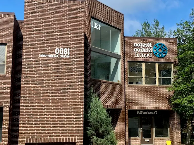 Reston Station Dental
